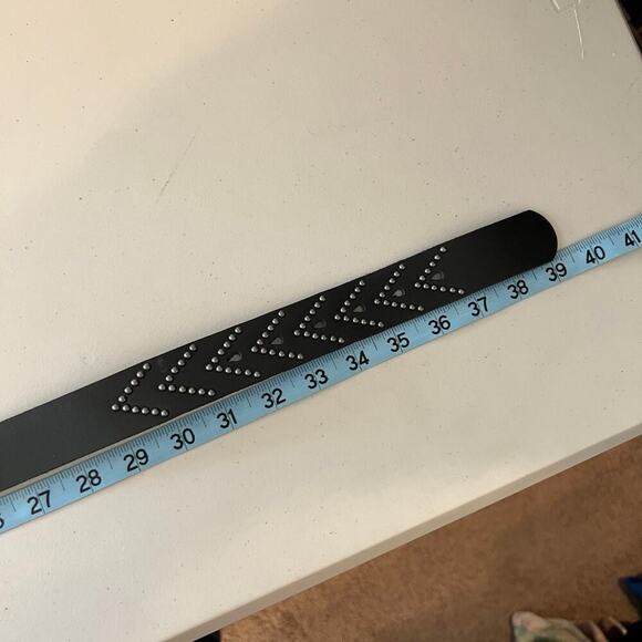 MW Black Genuine Leather Silver Studded Chunky Buckle Belt Size Small NEW - Picture 4 of 11